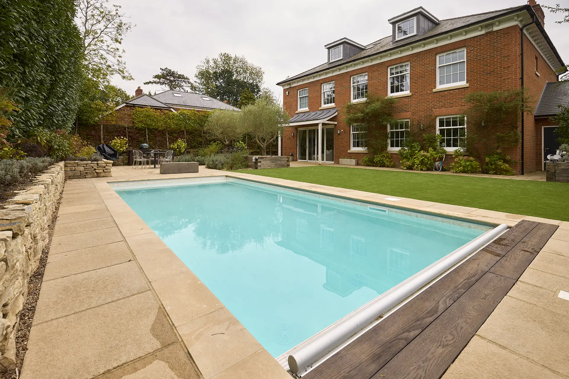New Build Family Pool South of Winchester